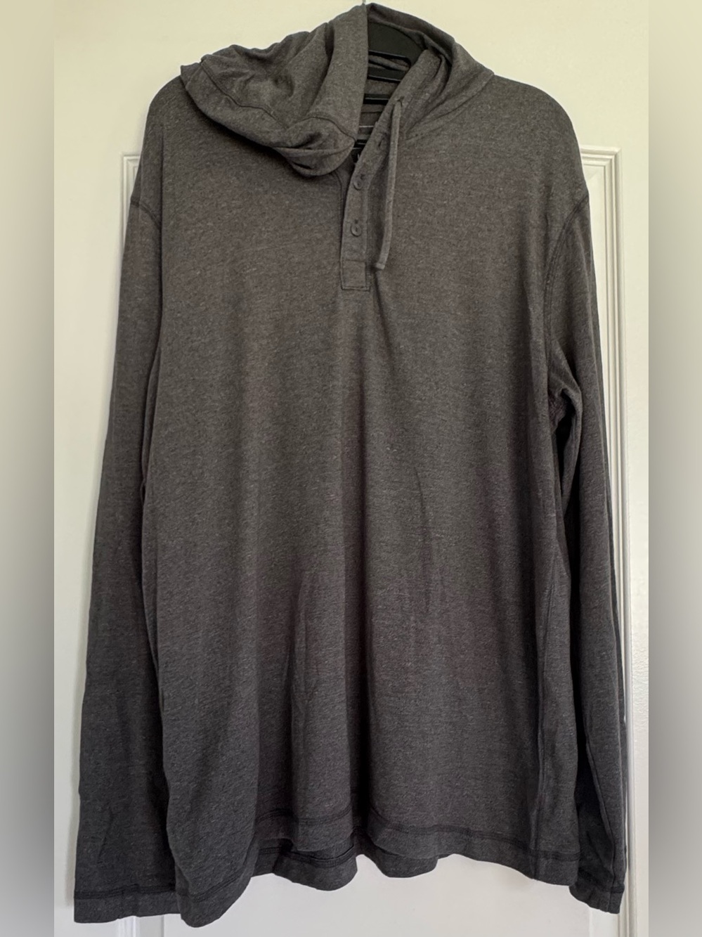 Sonoma Men’s Hooded Henley Long Sleeve T-Shirt Gray Lightweight Hoodie Size L